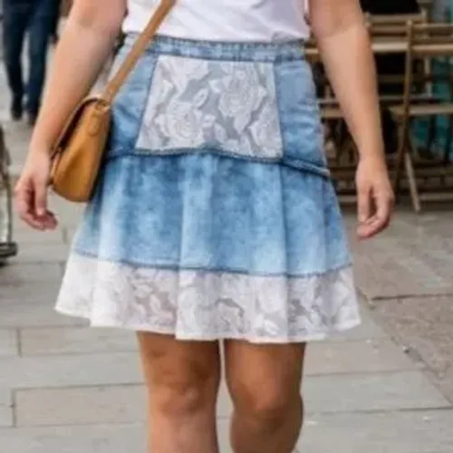 Saia Bohemian customizada em jeans