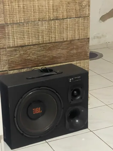 Caixa de som trio jbl 600w