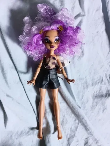 Clawdeen g3 pijamas monstruoso com corpo articulado