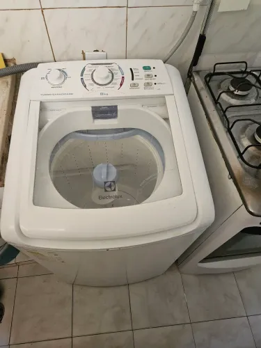 Máquina de lavar 8kg Electrolux bem conservada