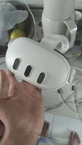 Headset VR Meta Quest 3 standlone