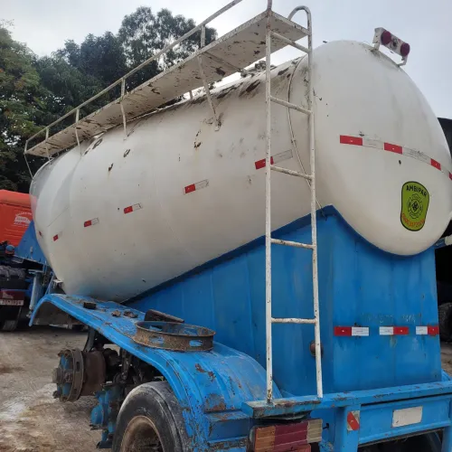 Semi Reboque silo