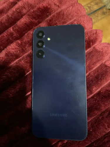 Vendo Samsung Galaxy A15 128GB Semi-Novo - no valor de 550 Oportunidade, *