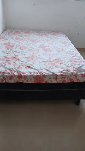 Vende se cama box casal