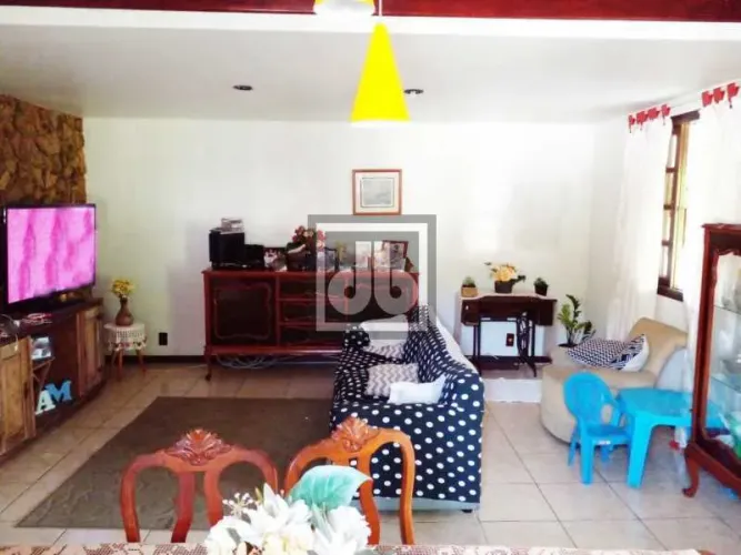 CASA DUPLEX PIRATININGA 4 QUARTOS 2SUITES 2VAGAS