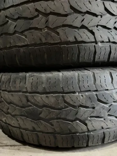 Pneus 265/70/16 marca Dunlop