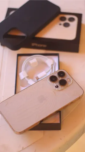 iPhone 13 Pro Dourado 256GB - Peças Originais / Ler Descrição