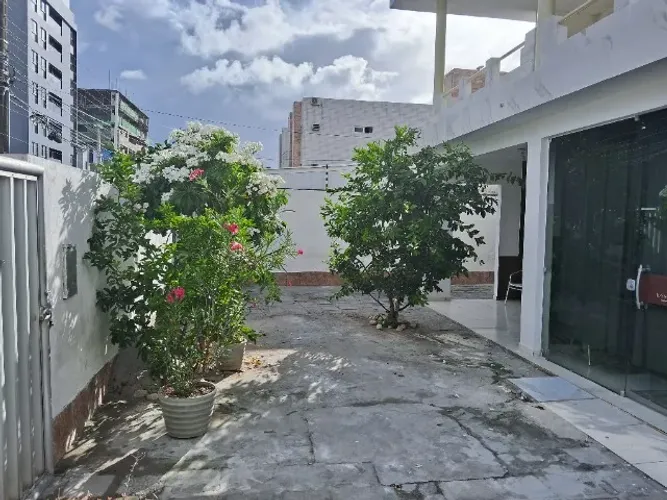 Casa de Praia para Temporada - 100m do Mar - João Pessoa - Bessa - 360m²