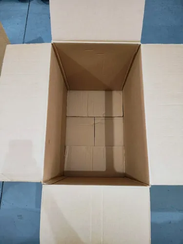 Caixas de Papelão Semi novas Para Transporte/Armazenamento/ Mudanças