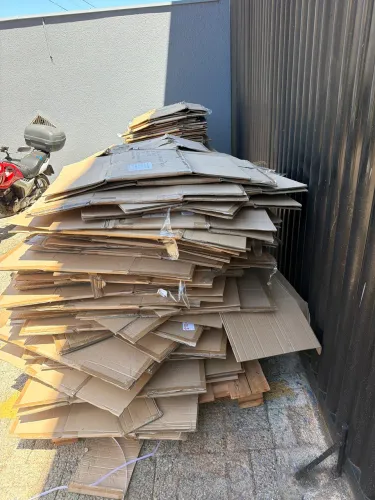 Caixa de papelão 