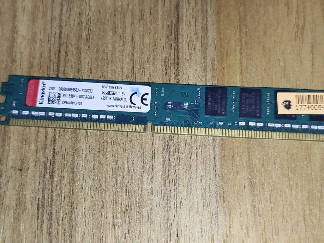 Memória ram 4gb - DDR3 (nova!)