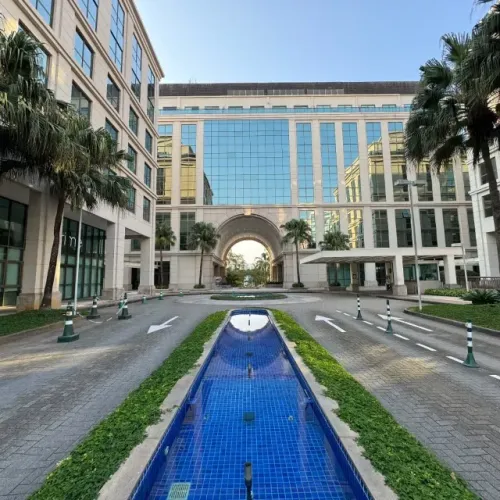 Sublocação de Sala Comercial de Luxo na Barra da Tijuca Le Monde Office