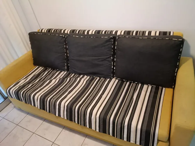 Sofá cama 3 lugares