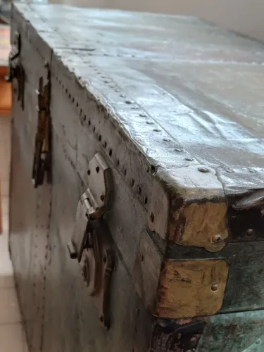 Baú RETRÔ VERDE Vintage (Lindo Demais!) - Perfeito para espaço moderno