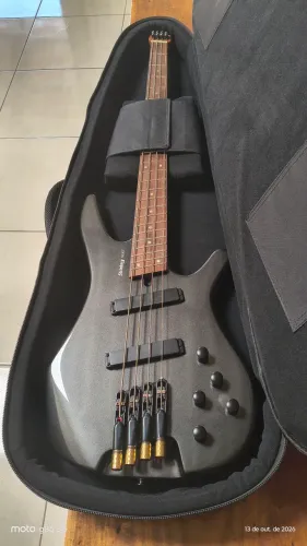 Vendo baixo headless 4 cordas ,Mult-scale ativo Onix black