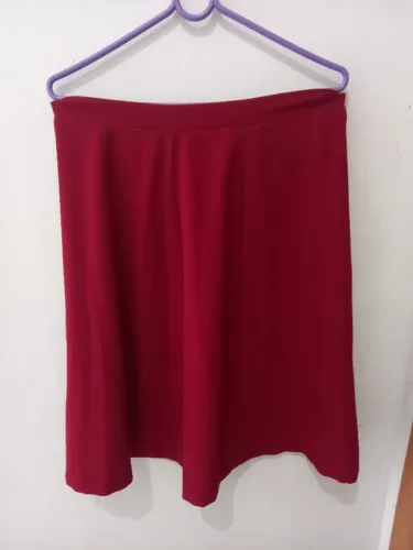 Roupas semi novas