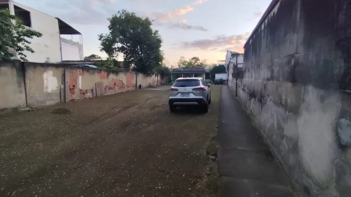 Terreno à venda na Rua José Borges, Irajá, Rio de Janeiro - RJ