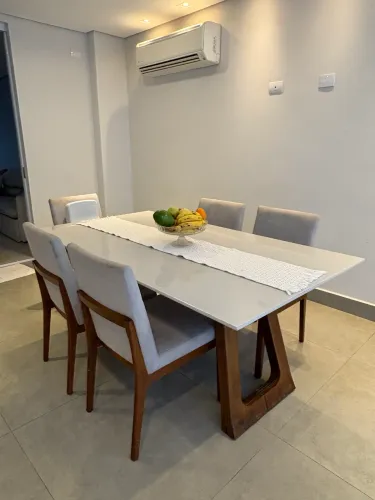 Mesa de jantar 6 lugares RUDNICK