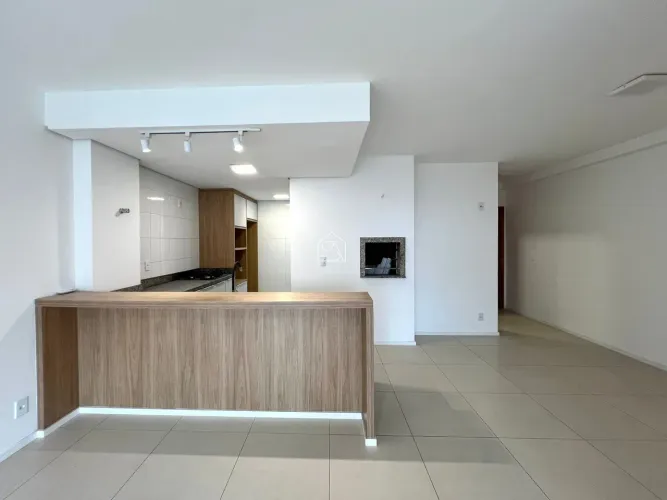 Apartamento 3 quartos, 01 suíte e 02 vagas de garagem em Barreiros