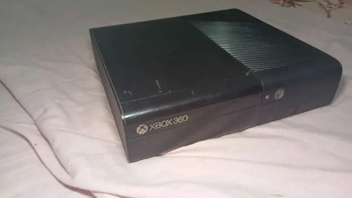 Xbox 360 (LEIA A DESCRIÇÃO)
