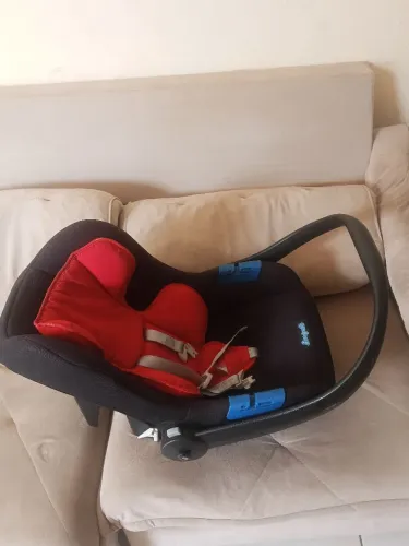 Bebê conforto Burigotto Touring x vermelho