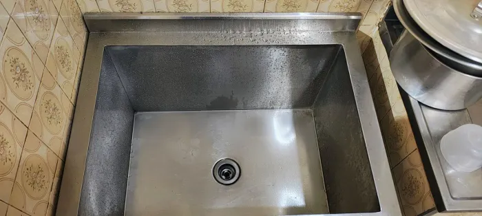 VENDO BANCADA TANQUE DE INOX 80X60 CM