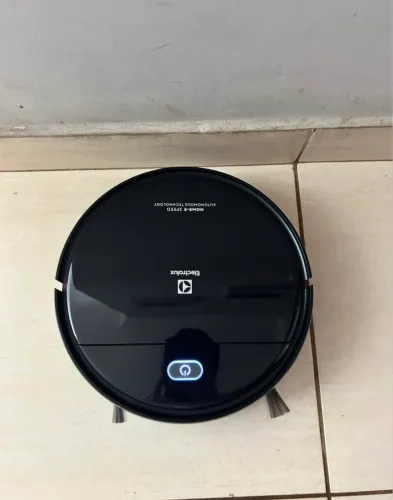 Robô aspirador Eletrolux