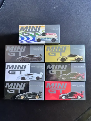 Mini gt lote 7 miniaturas