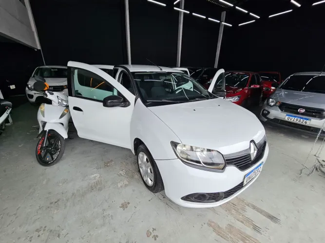 Renault Sandero Authentique Flex 1.0 12V 5P 2018