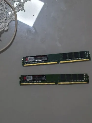 2 pentes de memória ram 16gb 3200hz