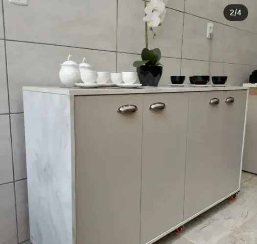Lindo aparador 100% MDF
