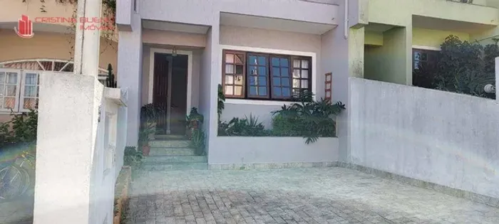 EM CONDOMÍNIO, 3 SUÍTES, 2 VGS, 196 m²- Vila Campestre - São Paulo/SP - SO0538