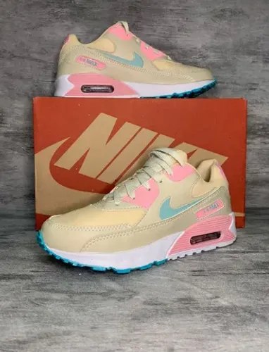 Tênis Nike Air Max 90