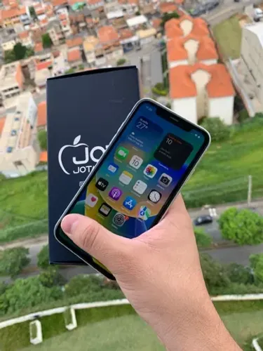 iPhone XR branco 128gb sem detalhes // venha hoje