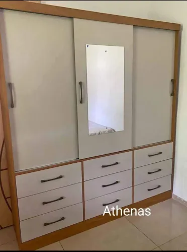 Guarda roupas moderno (peça nova)