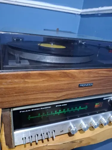 Toca discos Pionner PL 12r