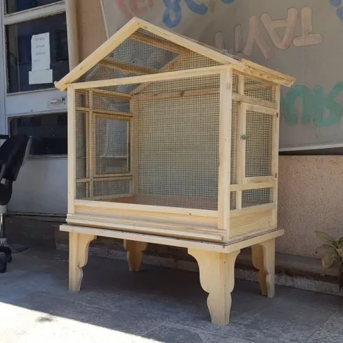 VIVEIRO PARA AVES