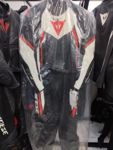 Macacão DAINESE AVRO D2 / 52 EUR / NOVO SEM USO