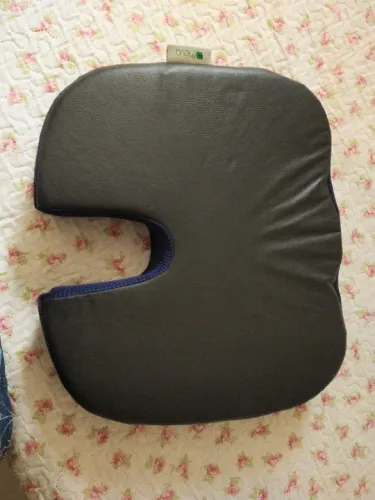 Almofada de cadeira com conforto para cóccix 50,00 reais