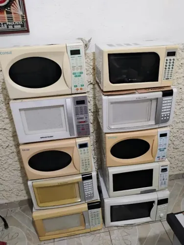 Lote de 10 Micro-ondas - Diversas Marcas e Modelos Funcionando