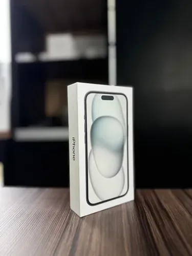 iPhone 15 128GB (novo, lacrado)