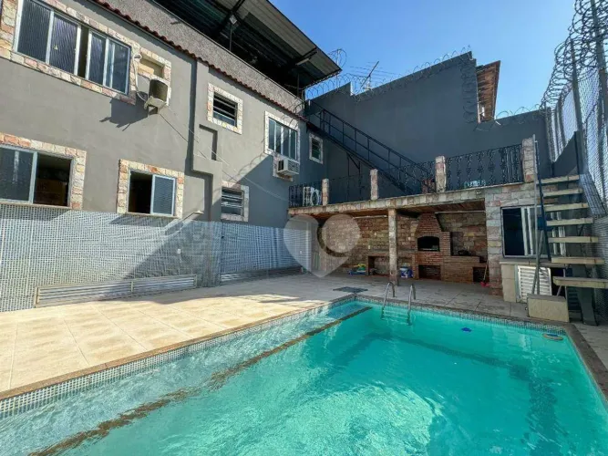 Casa Triplex a venda, São Francisco Xavier, 4 Quartos sendo 1 Suíte, 131 m², R$ 700.000