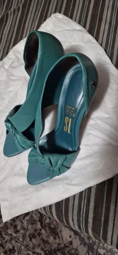 Sandália Salto Alto