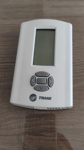 Termostato digital Trane