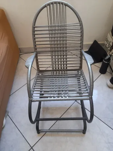 Cadeira de balanço infantil