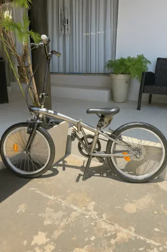 Bike ( Bicicleta dobrável) usada apenas duas vezes