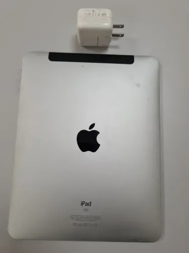 iPad 32GB - A1337 (1ª geração) - COM DEFEITO