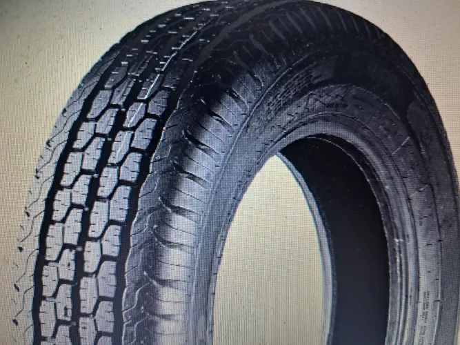 Pneu de carga 8 lonas Alfa 205 70 15 106/104 S novo 
