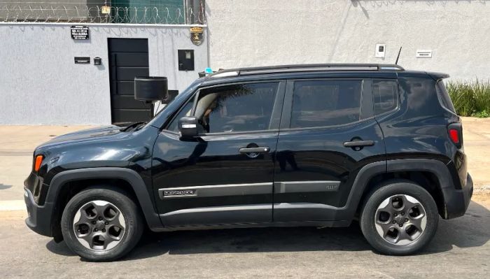 Imagem de Jeep Renegade Sport 1.8 4X2 Flex 16V Mec. 2016