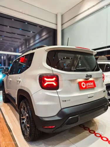 RENEGADE LONGITUDE 1.3 T270 Turbo AT 12 MIL A BAIXO DA FIPE